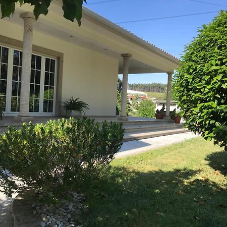 Camelias Bed & Breakfast กิมาไรส์ ภายนอก รูปภาพ